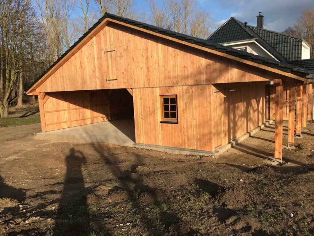 Carport nach Maß - großer Satteldachcarport